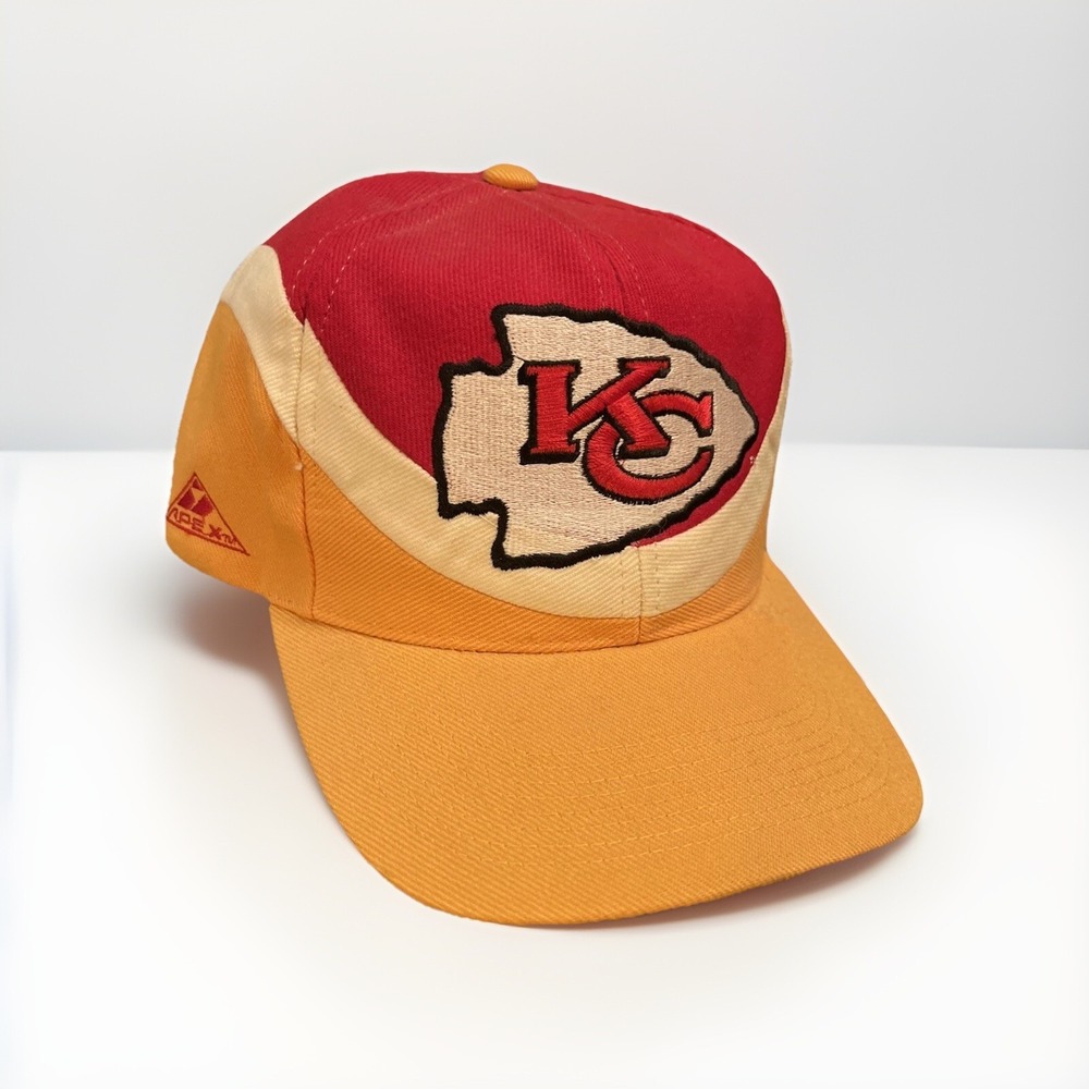Kansas City Chiefs Snapback‎ Hat KC NFL Red Gold Apex One VTG 90s EUC